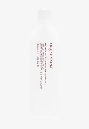 O&M HYDRATE CONQUER SHAMPOO - Shampoing