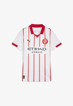Maillot de football blanc avec des rayures verticales rouges, col rouge et emblème avec un blason. Fabriqué à partir de matériaux légers et respirants.