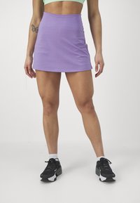 Girlfriend Collective THE SKORT - Falda de deporte - cosmos