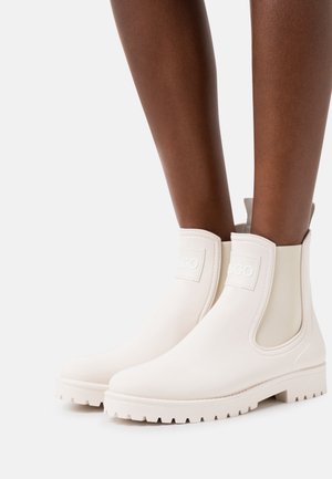 Plateaustøvletter - off white