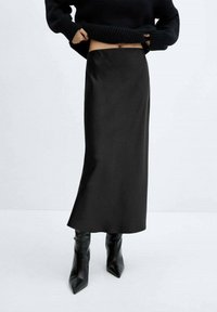 Mango Gonna a campana - black