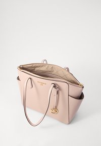 Michael Kors MARILYN jasnoróżowy