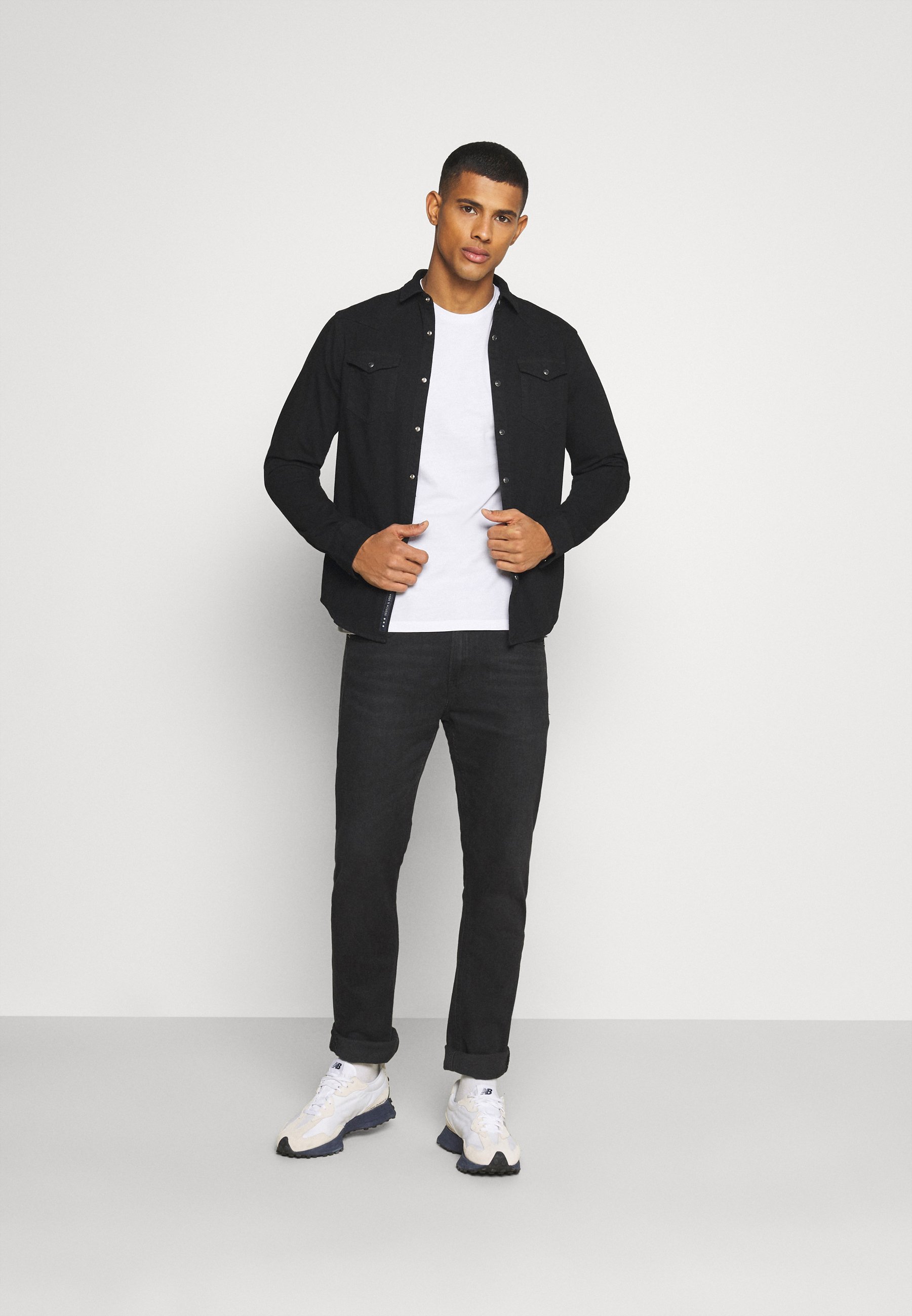 AllSaints Camiseta 'TONIC' En Gris Moteado, Negro, Blanco | ABOUT YOU