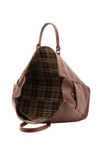 Borsa in cuoio marrone con una zip aperta, caratterizzata da un motivo a quadri all'interno e una sola maniglia, che mostra un design spazioso.