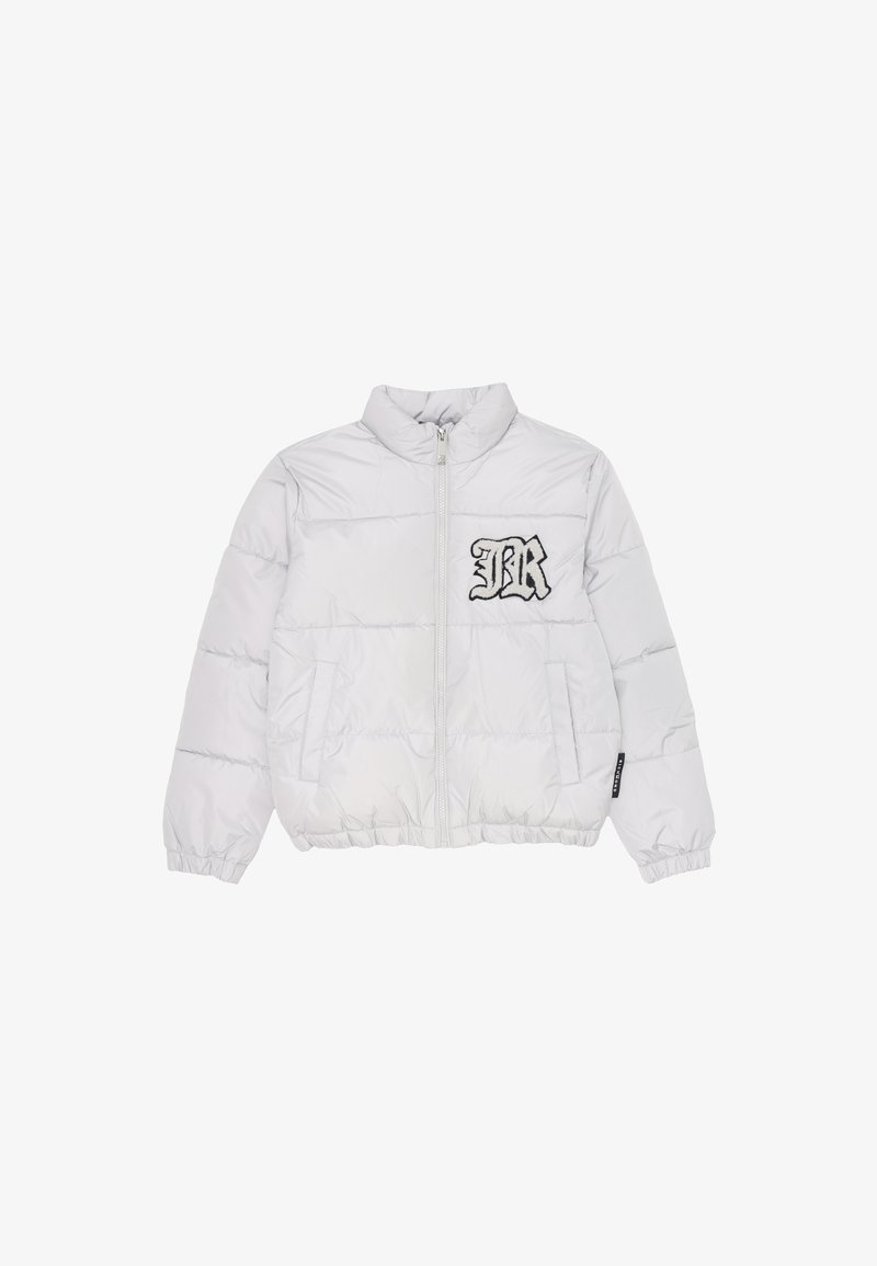 Giacca a vento bianca con colletto alto, zip frontale, polsini elasticizzati e tasche laterali. Presenta un logo ricamato nero sul lato sinistro del petto.