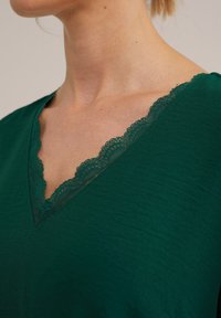 WE Fashion Tops ar garām piedurknēm - green