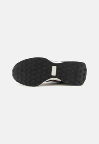 Jack & Jones JFWBOSTON COMBO - Joggesko - vapor blue