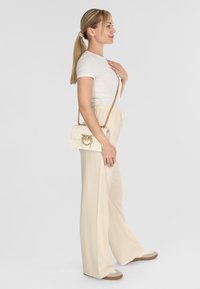 Pinko - LOVE ONE LOGO - Cross body bag - bianco seta antique gold Thumbnail Image 1