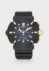 Selezionato, black