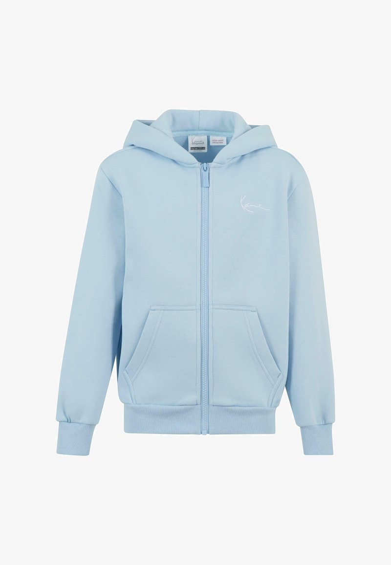 Felpa con zip di colore azzurro chiaro, realizzata in morbido cotone, con tasca frontale e cappuccio regolabile con coulisse. Semplice logo bianco sul petto.