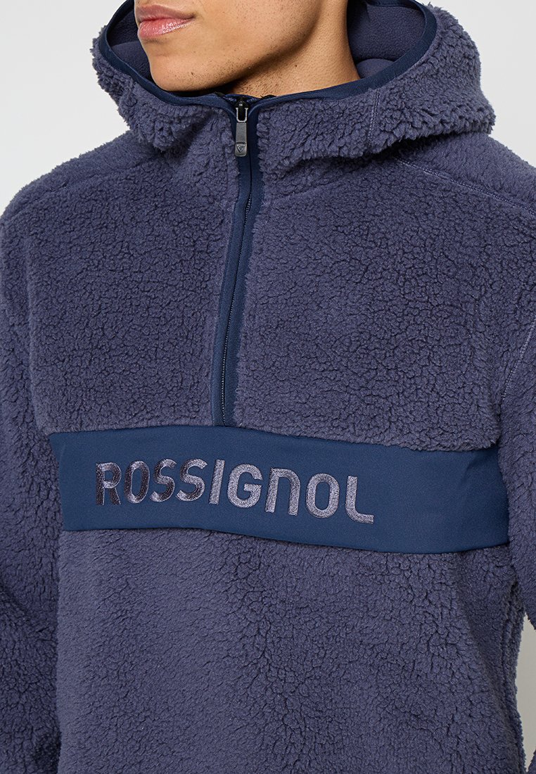 Kapuzenpullover