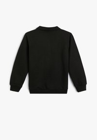 Zwarte sweatshirt met lange mouwen, ribgebreide cuffs en kraag. Zachte stof met een gladde textuur, zonder zichtbare patronen of graphics.