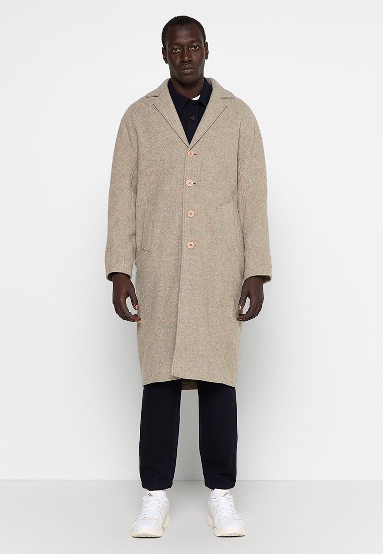 American vintage Mantel beige American vintage Mantel beige