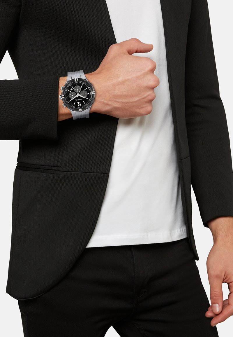 Herren Analoguhren | Breil B RISE Chronograph grigio nero/grau - AD64556 Herren Analoguhren | Breil B RISE Chronograph grigio nero/grau - AD64556