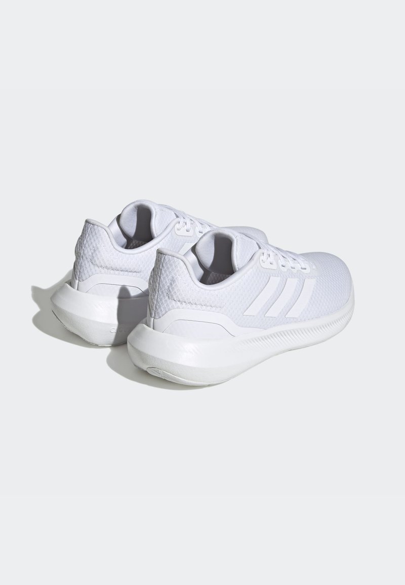 adidas gazelle silver green womens Men's Wide Fit adidas Runfalcon 5 Walking/Running Sneakers, Black/White / 11.5 / 2E main image 0