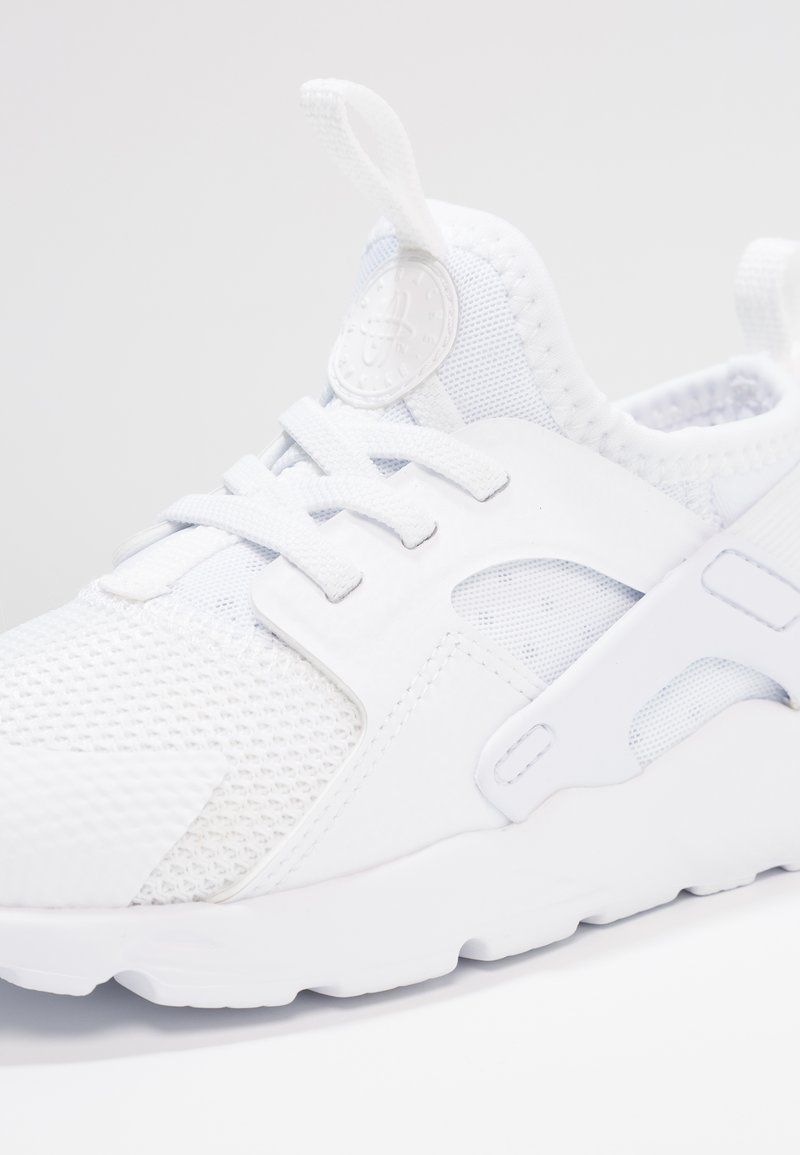 Indomabile guardare la tv Rinfrescante Nike Sportswear HUARACHE RUN ULTRA - Scarpe primi passi - white - Zalando.it Indomabile guardare la tv Rinfrescante Nike Sportswear HUARACHE RUN ULTRA - Scarpe primi passi - white - Zalando.it