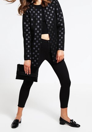 Zign, Pochette - black