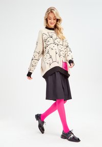 Cesare Gaspari Maglione - beige black