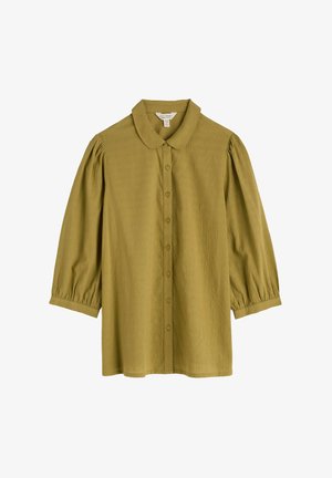 Zeleno bluzo z ovratnikom, tremi četrtinskimi napihnjenimi rokavi, zapiranjem spredaj na gumbe in subtilnim teksturiranim vzorcem na lahkem materialu.