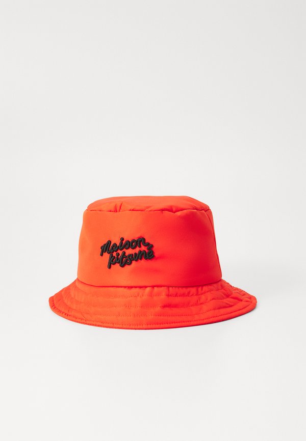 PUFFER BUCKET HAT UNISEX - Hat - wild strawberry
