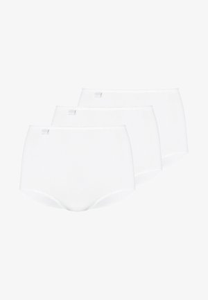 Bela ženska spodnja perila z visokim pasom, v kompletu treh, izdelana iz mehkih tkanin z gladko teksturo in elastičnim pasom, brez vidnih vzorcev ali dekorativnih elementov.