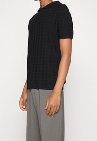 Emporio Armani Jednoduché tričko - blue