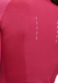 FALKE RUNNING - Longsleeve - red