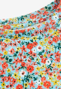 Next T-shirts print - red blue ditsy
