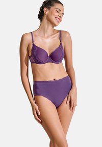 Lisca PRÉFORMÉ SPACER PATRICIA - Soutien-gorge à armatures - violet