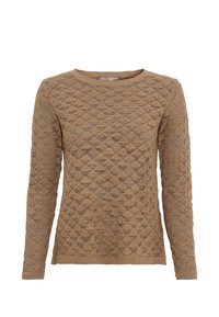 Beżowy sweter z dzianiny z teksturowanym wzorem diamentowym, okrągłym dekoltem i długimi rękawami. Tkanina ma miękki, tkany wygląd.