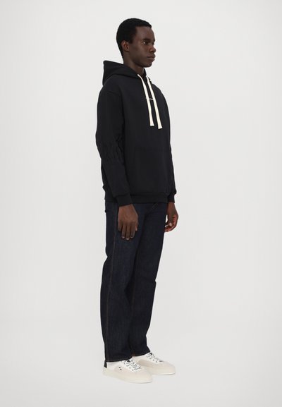 Vision of Super HOODIE WITH FLAMES - Hættetrøje - black