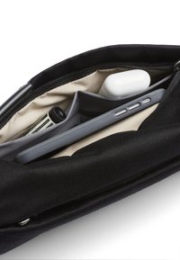 Bellroy SLING MINI - Marsupio - melbourneblack