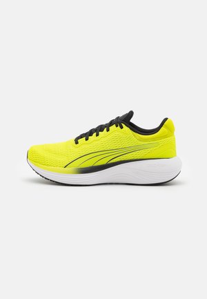 SCEND PRO - Scarpe running neutre - lime pow/black