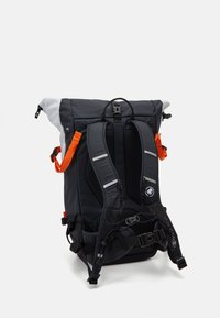 Mammut TRION 28 WOMEN - Dagryggsäck - white/black