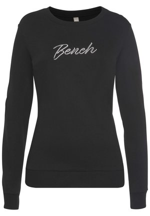 Schwarzer Pullover aus Baumwollmischung, mit Rundhalsausschnitt, gerippten Bündchen und dem auf der Vorderseite in silberner Garn gestickten "Bench"-Logo.