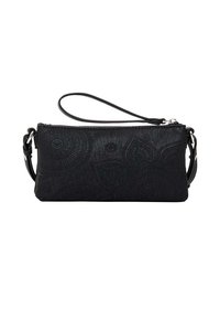 Borsa in pelle nera con motivi circolari in rilievo, chiusura con zip, tracolla rimovibile e tracolla regolabile. Forma rettangolare.