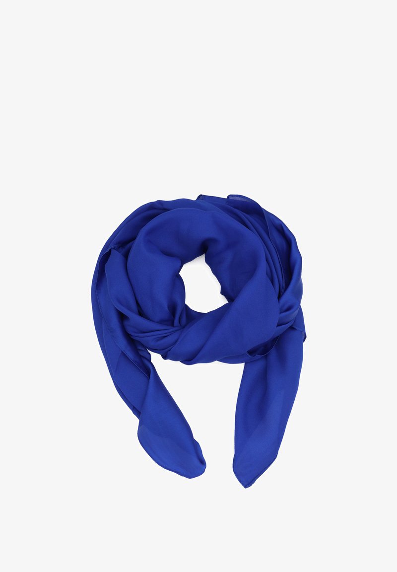 Sciarpa in chiffon blu, delicatamente disposta in forma circolare, con una texture morbida e un design fluido con estremità appuntite.