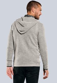 Emilio Adani MIT KAPUZE - Strickjacke - elfenbein