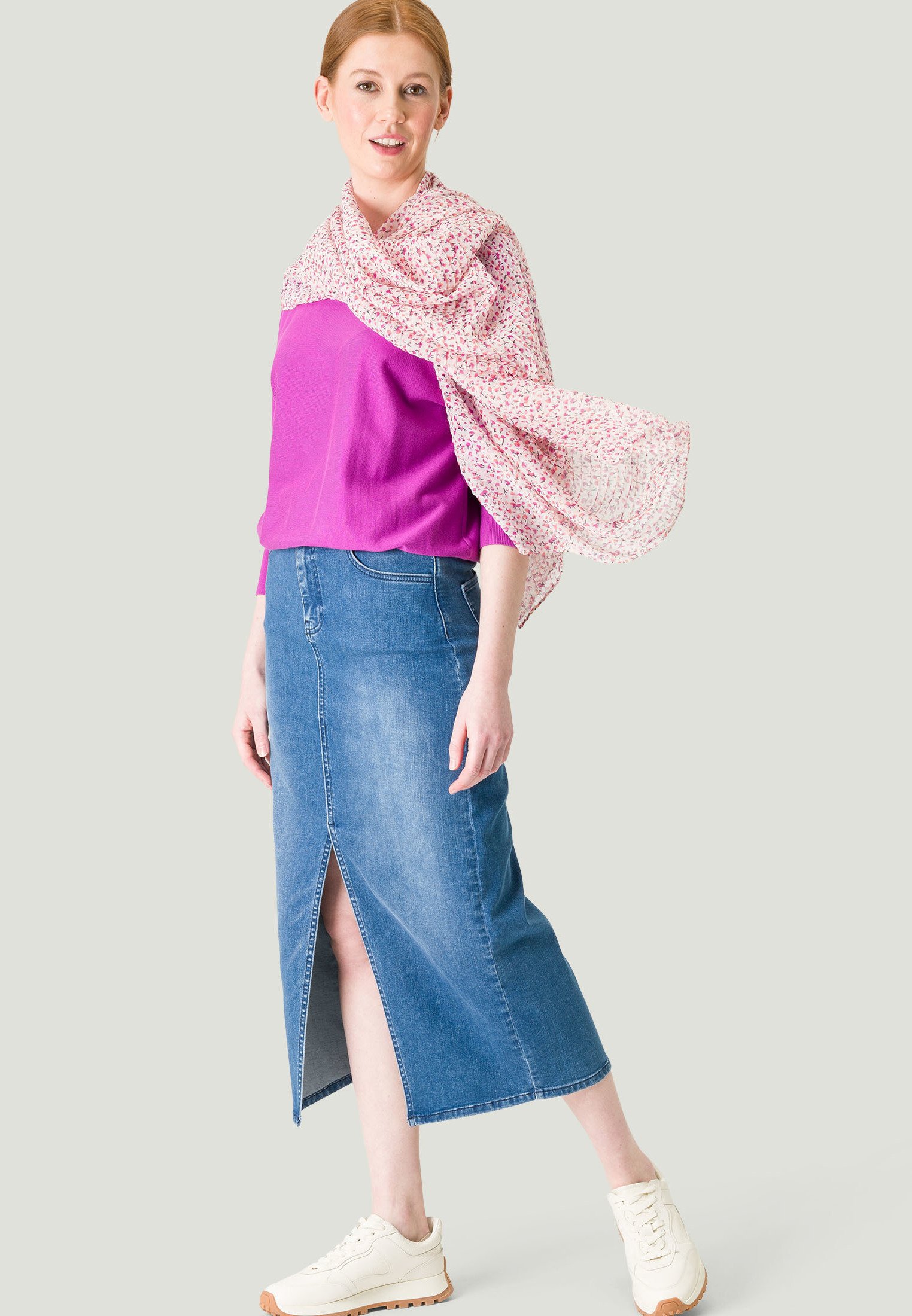 Écharpe Légère ZERO En Viscose Rose - Modèle Boucle E218 - Occasion