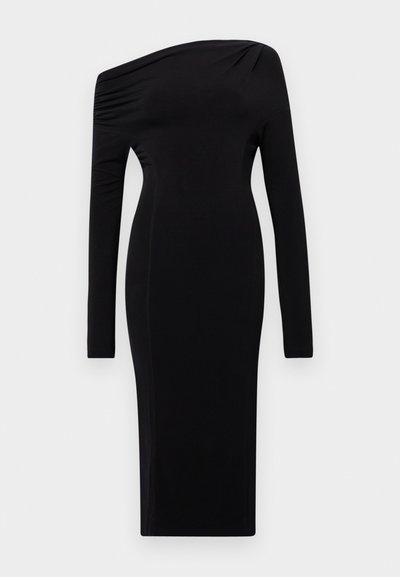 Rochie neagră cu mânecă lungă, cu design pe o umăr. Fabricată dintr-un material neted, cu o formă ajustată, prezentând un ușor volan la umăr.