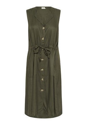 Olive zaļš bezpiedurkņu kleita ar apkakli, priekšējo pogu aizdari, pieguļošu jostasvietu un divām sānu kabatām. Mīksta auduma plūstošs dizains.