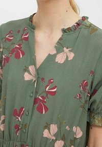 Vero Moda Abito a camicia - light green