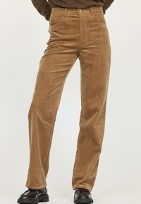 Lee Cooper Pantalon classique - camel