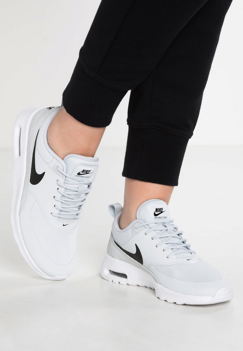 air max thea trainers