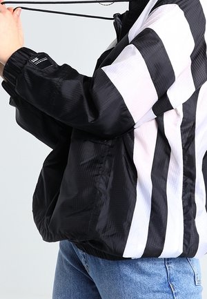 Windbreakers - black