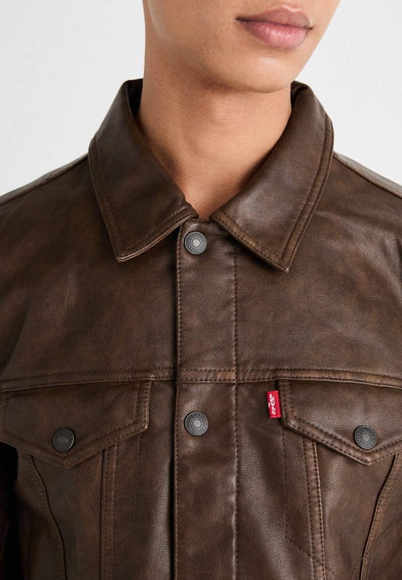 Piel Levis Trucker Cuero Chamarra Biker Chamarras De Piel Levis