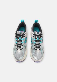 New Balance M1906 UNISEX - Sneakers - white
