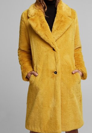 Vinterfrakke - yellow