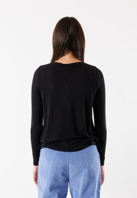 Deha Maglietta a manica lunga - nero