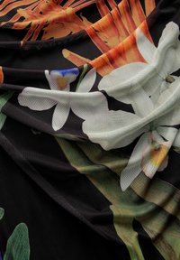 Next KEW COLLECTION SQUARE NECK LONG SLEEVE  - Dzsörzéruha - black orange floral